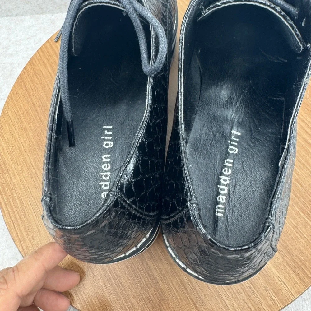 Madden‎ Girl Marshall Platform Oxfords 7.5 Black Snakeskin Goth Lug Sole